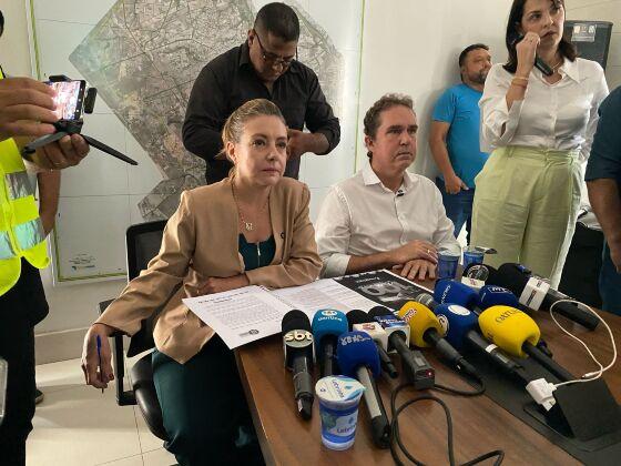 Flávia Moretti e Tião da Zaelli anunciam resultados dos cem dias de gestão.
