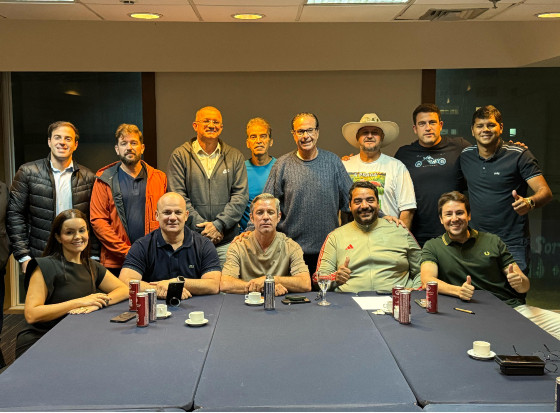 Deputados de direita se articulam para 2026