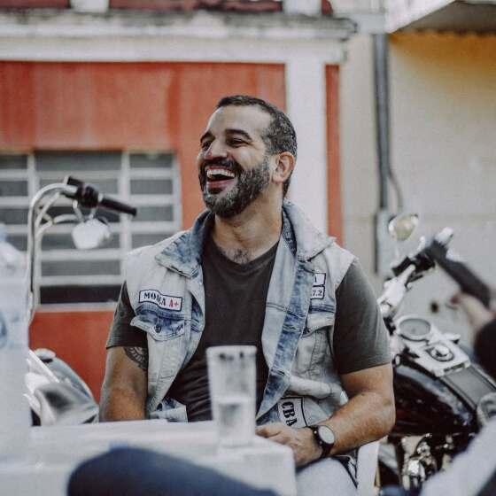 Moacir era membro do Moto Clube Old Gentleman Bikers. 