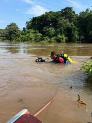 Testemunhas relataram que Luís se preparava para sair da água, quando se afogou