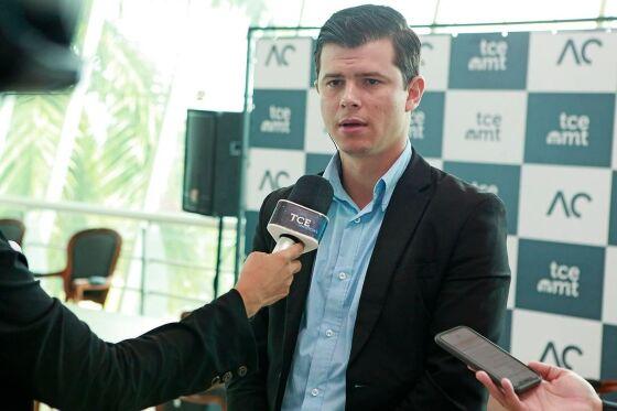 Hector destacou que, apesar da gravidade da situação, a perda financeira não deve afetar diretamente as políticas públicas do município nem o pagamento de salários.