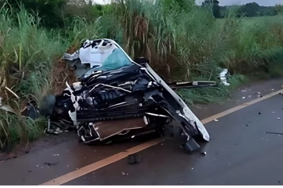 Adolescentes morreram em um acidente de carro