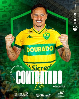 O jogador tem passagens pelo Cruzeiro, Cerro Porteño (PAR), Curitiba e Goiás.