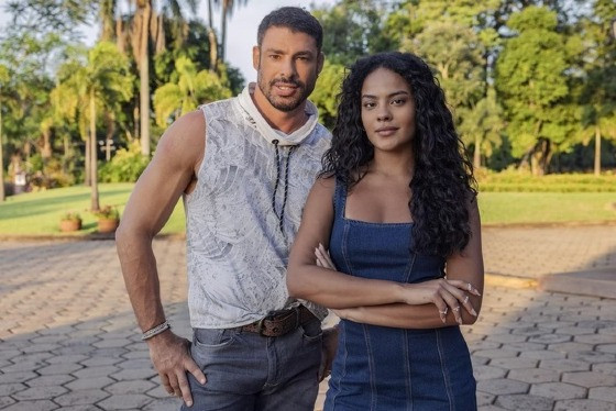 Cauã e Bella Campos se desentenderam nas gravações de Vale Tudo 