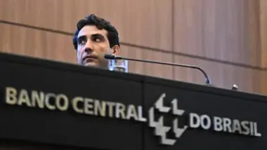 Banco privado, risco público: negócios nebulosos do Master põem sistema bancário em alerta