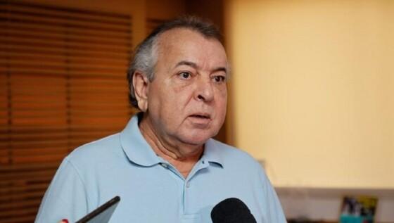 Dorileo Leal é candidato de oposição à presidência da FMF.