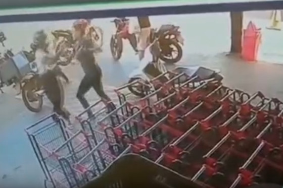 O primeiro embate entre as duas teria acontecido na manhã do último dia 24.