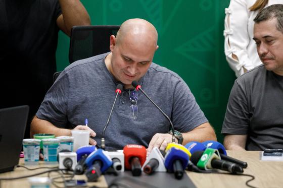 O decreto é de autoria do prefeito Abilio Brunini (PL).