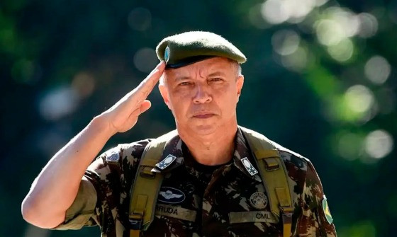 O general Júlio Cesar Arruda é ex-comandante do Exército