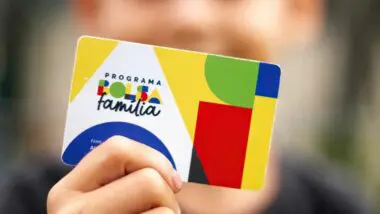 Atualmente, 2,8 milhões de pessoas estão na fila de espera para receber os benefícios do Bolsa Família