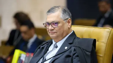 Apenas em “tiranias” um ramo estatal pode concentrar poderes, diz Dino