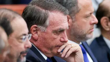 Bolsonaro desiste de 4 testemunhas na ação sobre suposto plano de golpe