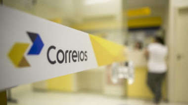 correios, falência, senador, alerta, paralisação, entregas, rombo, prejuízo