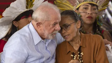 Prestes a sediar COP 30, governo Lula pedala na retomada ambiental.