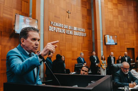 presidente do TCE-MT, conselheiro Sérgio Ricardo, participou da audiência pública realizada na ALMT nessa terça-feira (17)