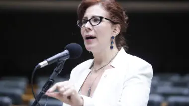 Por unanimidade, 1ª Turma do STF condena Zambelli a 10 anos de prisão e perda do mandato