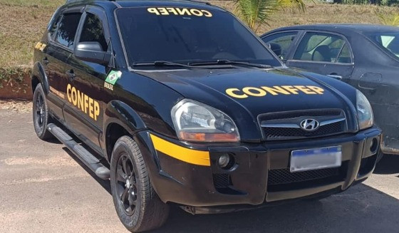 O bando utilizava viaturas semelhante a da PF.