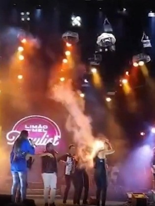 O incidente ocorreu, na noite de domingo (27), enquanto ela estava no palco, durante um show no Festival Pernambuco Meu País, em Salgueiro, no Sertão do estado
