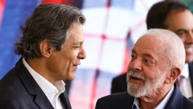 Com slogan da "taxação BBB", Haddad e Lula apostam dobram a aposta na "justiça tributária" como lema das eleições de 2026.