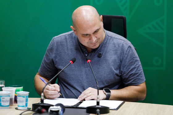 Prefeito disse que vai  usar os recursos arrecadados para beneficiar famílias de baixa renda