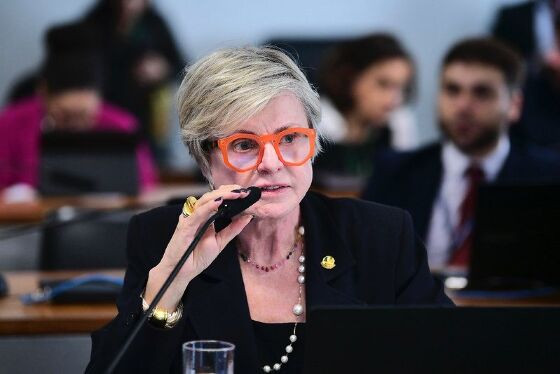 Buzetti quer fim da polarização Lula x Bolsonaro e defende Tarcísio de Freitas para a presidência do Brasil.