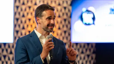 No PSD, Eduardo Leite pode concorrer ao Senado.