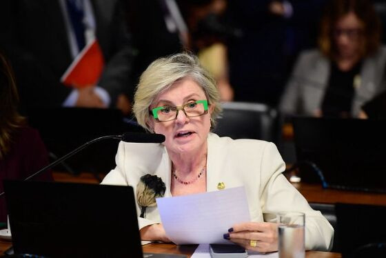 Margareth Buzetti questionou excesso de gastos do Governo Lula e serventia de ministérios