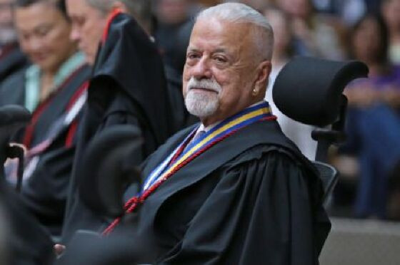 O estado de saúde Rondon Bassil Dower é estável