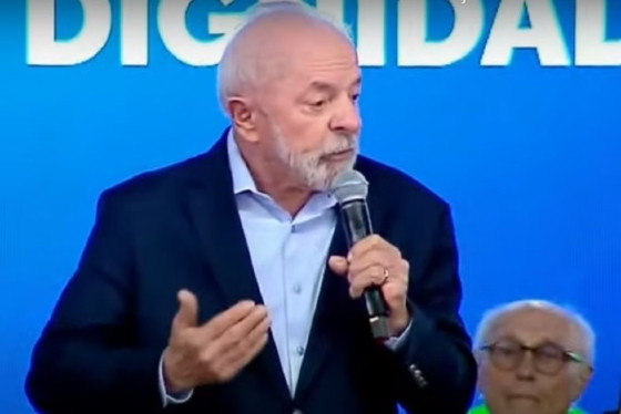 Lula faz bravata para retaliar os EUA e recua
