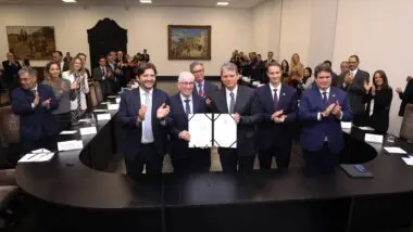 Governador Tarcísio de Freitas em parceria com o MP São Paulo.