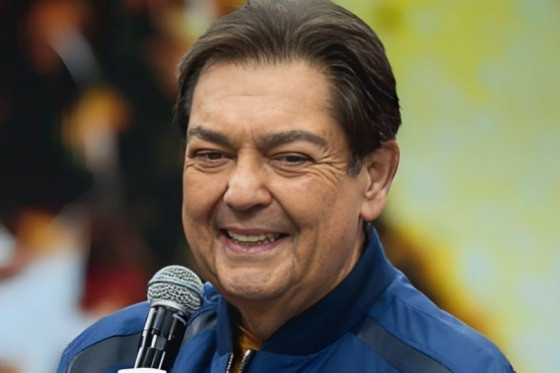 "Está indo bem, muito melhor do que era esperado. Não houve rejeição e faz um caminho muito legal de pós-cirúrgico", afirmou João