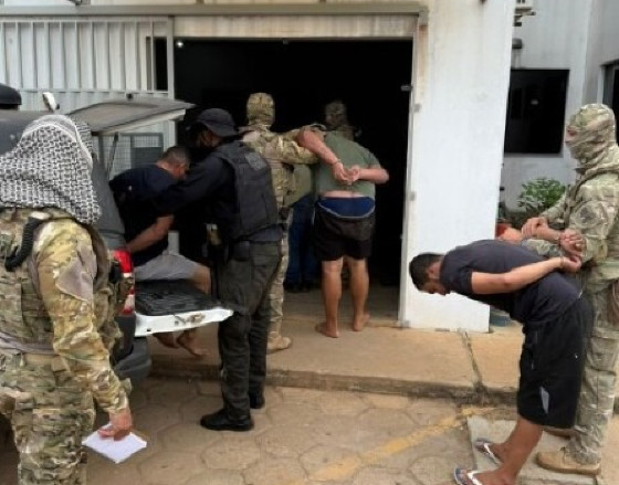 Crime ocorreu na última quinta-feira (31/07); criminosos foram presos no sábado (1º)