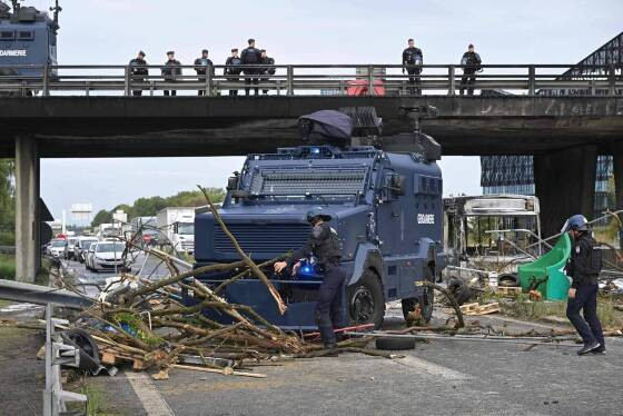 Veículo de intervenção polivalente 