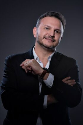 Fabricio Carvalho é Maestro e Membro da Academia Mato-Grossense de Letras - @maestrofabriciocarvalho