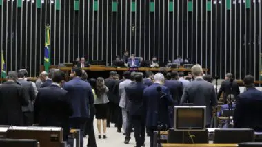 INSS terá biometria obrigatória e fim de descontos automáticos, decide Câmara.