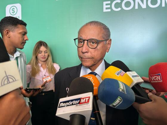 Júlio Campos falou sobre as coligações para 2026