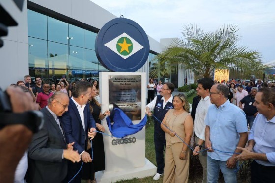 Governador Mauro Mendes ressaltou que o Lacen é um dos melhores laboratórios centrais do país, com equipamentos de altíssima tecnologia