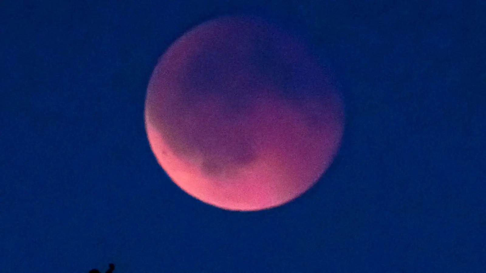 Lua de Sangue, no eclipse lunar total de setembro.