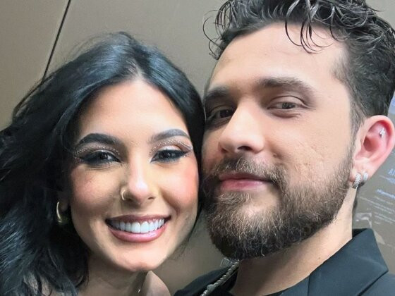 Gustavo Mioto e Ana Castela reatam namoro no palco 
