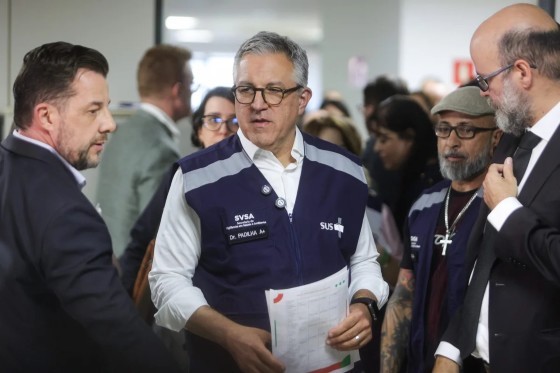 Segundo o ministério, há 127 casos suspeitos, 11 confirmações e duas mortes por intoxicação de metanol.