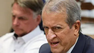 Articulação: o presidente do PL, Valdemar Costa Neto, visitará Bolsonaro na segunda-feira (20). É o último dos 7 políticos que receberam autorização de Moraes.