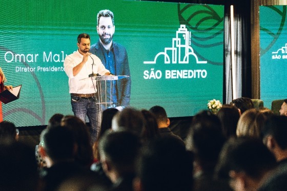 A São Benedito ao anunciar a Região dos Vales marca um novo capítulo no urbanismo do Estado, pois se trata do maior bairro planejado horizontal já concebido em território mato-grossense. O projeto visionário tem área aproximada de 1.000 hectares