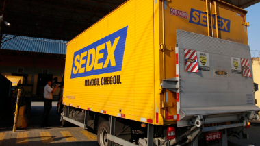 Crise sem precedentes expõe perda de eficiência e falta de gestão estratégica dos Correios.