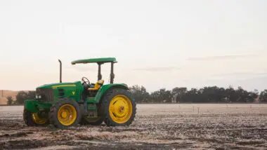 Demanda por máquinas agrícolas novas caiu, enquanto preços de aço e alumínio subiram com novas tarifas anunciadas pelo presidente Donald Trump