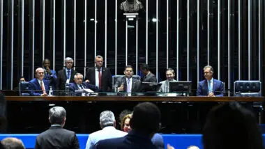 Senado libera R$ 5 bilhões para Forças Armadas fora do arcabouço; veja como senadores votaram