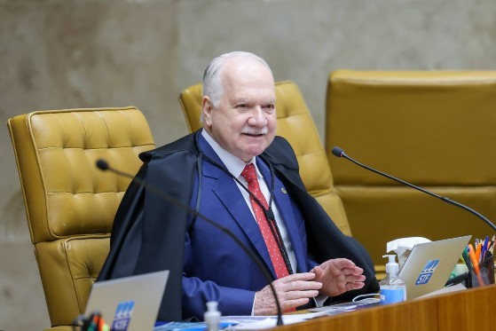 Fachin também apontou que o Poder Judiciário trabalha por outra frente.