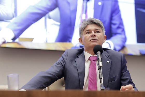 O deputado federal José Medeiros (PL) criticou as propostas ambientais defendidas pela ministra do Meio Ambiente, Marina Silva.