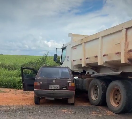 O fato aconteceu na manhã de hoje, sentido 9ª Agrovila