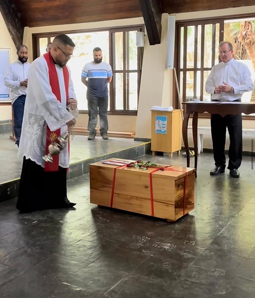 Padre Tiago Bruno - restos mortais de Nazareno Lanciotti