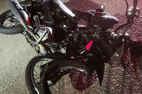 A vítima conduzia uma Honda CG 150 Fan quando se envolveu em um acidente com um VW T-Cross.